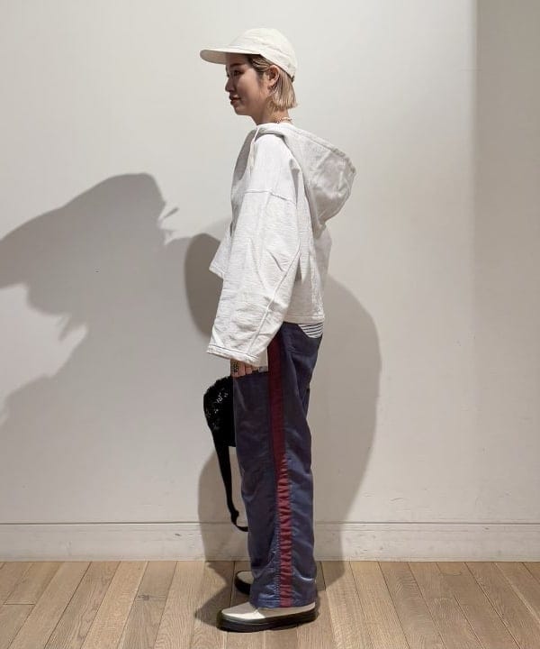Kaoru Sakumaさんの「BEAMS WOMEN｜HAVERSACK / ハイゲージ 裏毛 フーデット パーカー」を使ったコーディネート