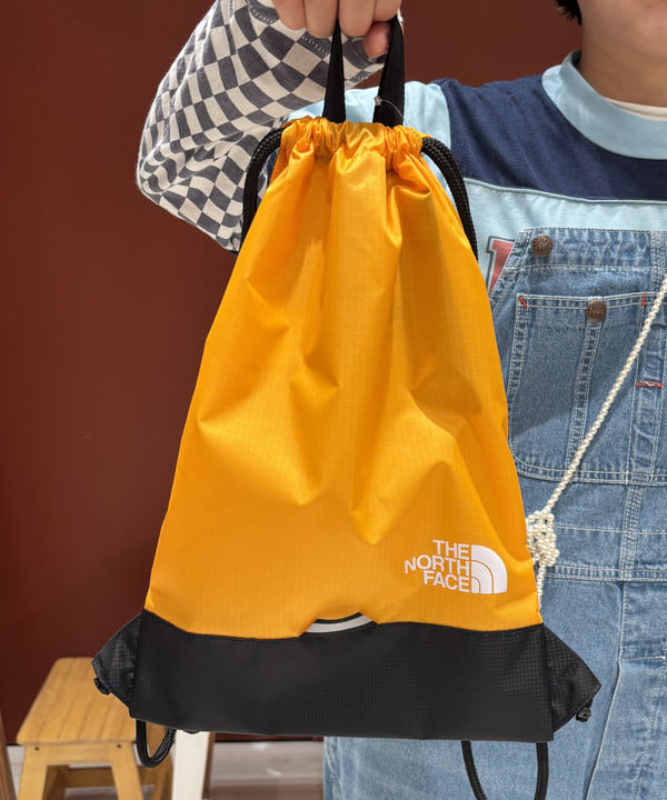 ショ〜ジさんの「BEAMS WOMEN｜【別注】BIGMAC / デニム オーバーオール 25SS」を使ったコーディネート