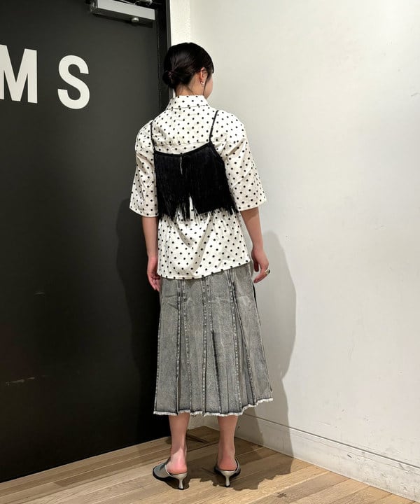 sakuraさんの「BEAMS WOMEN｜フリンジ ティアード キャミソール」を使ったコーディネート