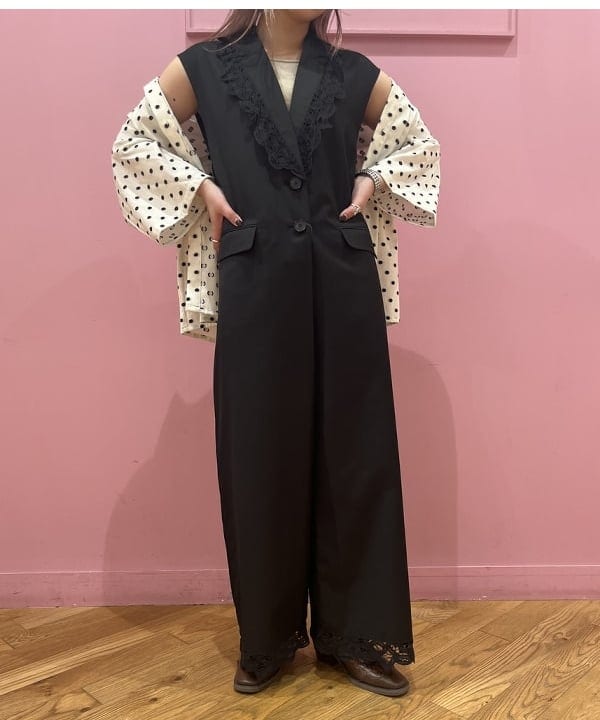 シオンさんの「BEAMS WOMEN｜RBS / ベロア カップ付きタンクトップ」を使ったコーディネート