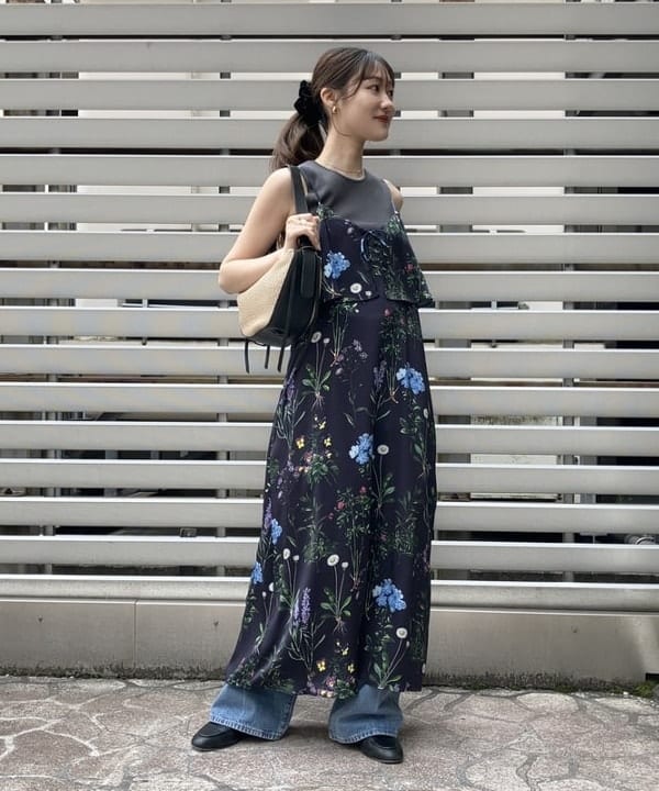 YUIさんの「BEAMS WOMEN｜コットン 16ゲージ ノースリーブ プルオーバー」を使ったコーディネート