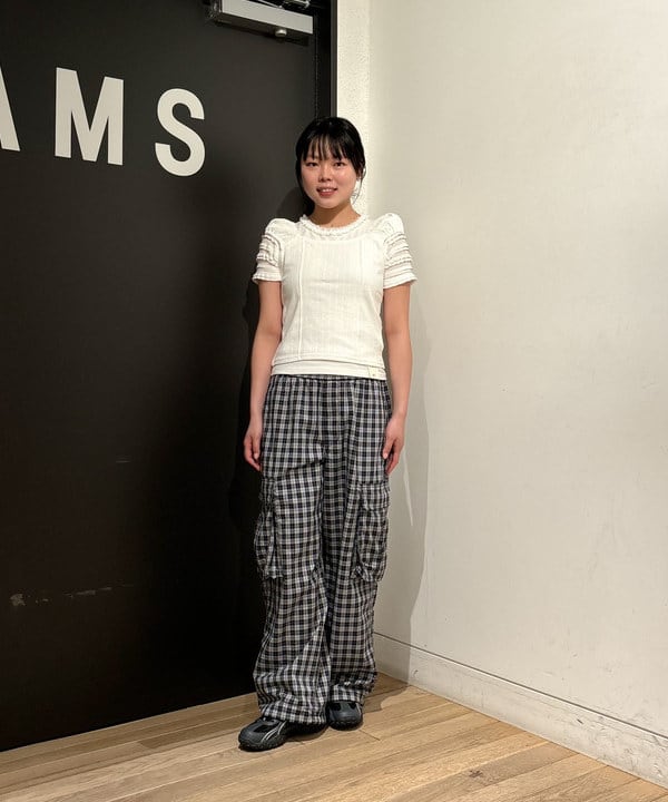 sakuraさんの「BEAMS WOMEN｜チェック カーゴ イージーパンツ」を使ったコーディネート
