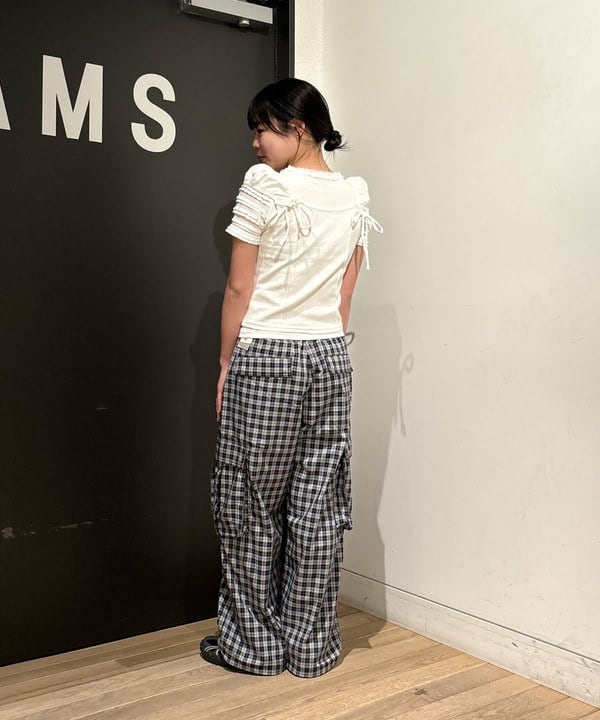 sakuraさんの「BEAMS WOMEN｜チェック カーゴ イージーパンツ」を使ったコーディネート