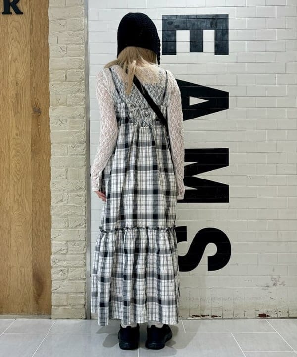 ヒカリさんの「BEAMS WOMEN｜チェック ティアード キャミ ワンピース」を使ったコーディネート