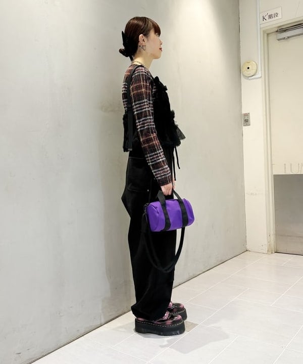 りかちょび/岸本梨佳さんの「BEAMS WOMEN｜シアー プリント クルーネック Tシャツ」を使ったコーディネート