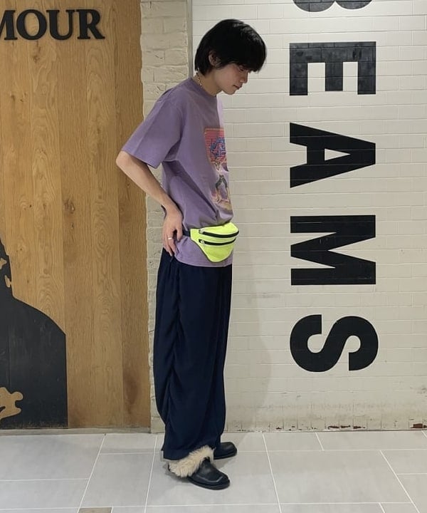 マツミヤさんの「BEAMS WOMEN｜maturely / アムンゼン シャーリング パンツ」を使ったコーディネート