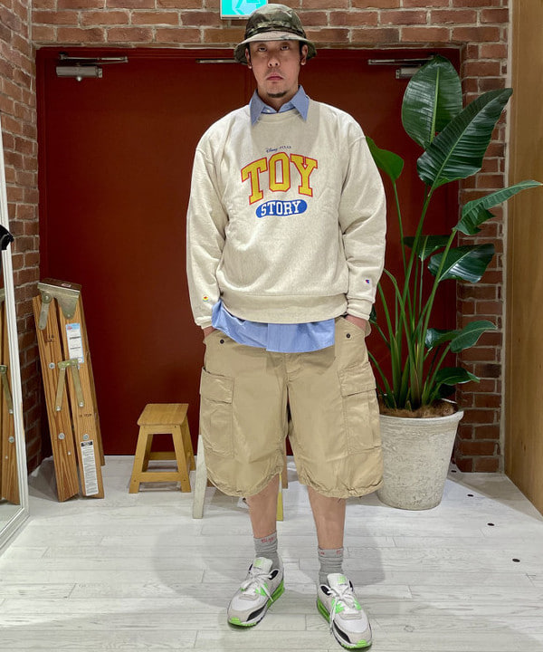 佐藤 優さんの「BEAMS WOMEN｜BEAMS PLUS / アメリカン オックスフォード ボタンダウン シャツ クラシックフィット」を使ったコーディネート