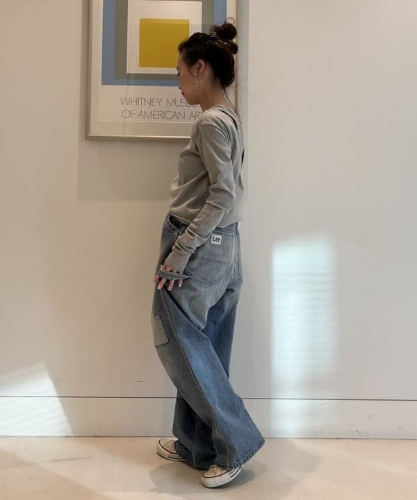 清水 彩乃さんの「BEAMS WOMEN｜【別注】Lee / ダメージ & リペア ペインター パンツ」を使ったコーディネート