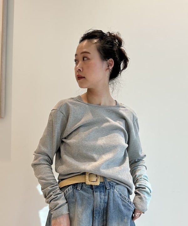 清水 彩乃さんの「BEAMS WOMEN｜【別注】Lee / ダメージ & リペア ペインター パンツ」を使ったコーディネート