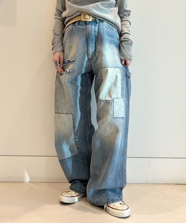 清水 彩乃さんの「BEAMS WOMEN｜【別注】Lee / ダメージ & リペア ペインター パンツ」を使ったコーディネート