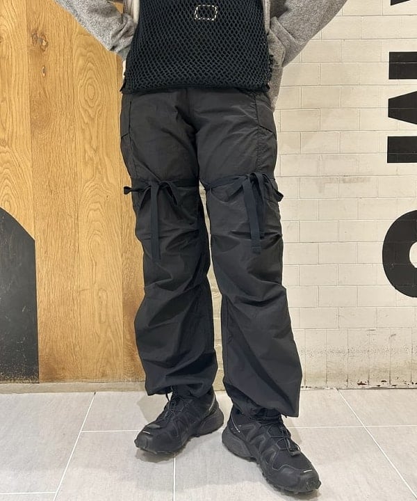 ナツハさんの「BEAMS WOMEN｜ナイロン ポプリン M-65 パンツ」を使ったコーディネート