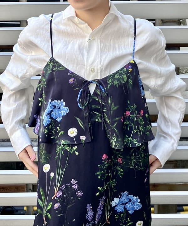 イナダさんの「BEAMS WOMEN｜TICCA / 別注 フラワー プリント キャミワンピース」を使ったコーディネート