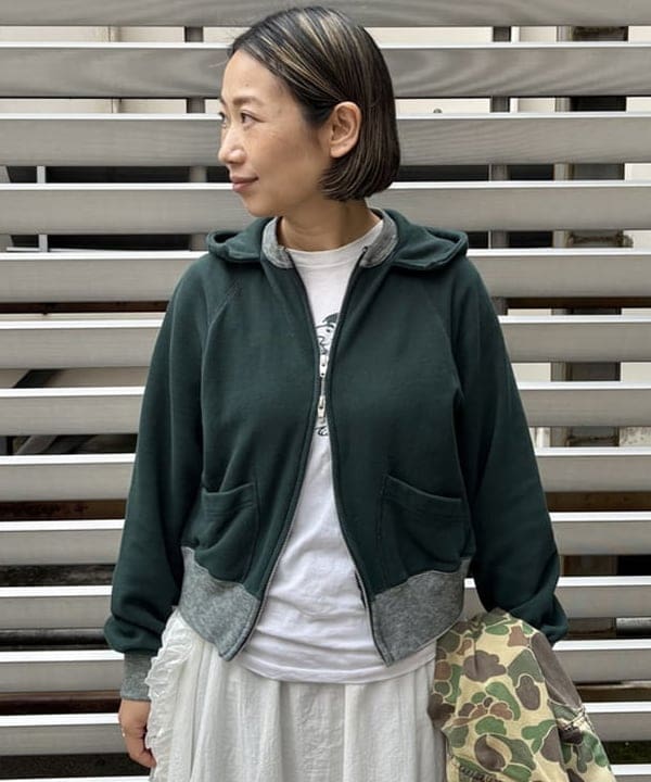 つぼさんの「BEAMS WOMEN｜1/2ソリッド リブ ソックス」を使ったコーディネート