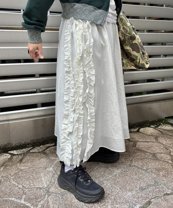 つぼさんの「BEAMS WOMEN｜1/2ソリッド リブ ソックス」を使ったコーディネート