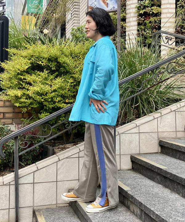 ワカバヤシ　ユカコさんの「BEAMS WOMEN｜STYLE EYES / BOWLING L/S SHIRTS」を使ったコーディネート