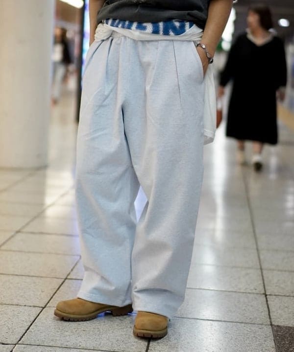 Kellyさんの「BEAMS WOMEN｜バルーン スウェットパンツ」を使ったコーディネート