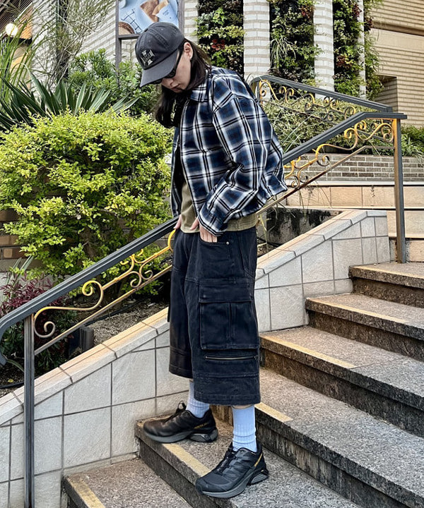 こたろうさんの「BEAMS WOMEN｜ショート チェック ブルゾン」を使ったコーディネート