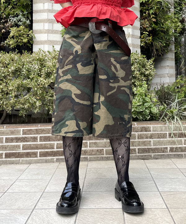 まゆちゃんさんの「BEAMS WOMEN｜ギャザー ホルターネック パフスリーブ ブラウス」を使ったコーディネート