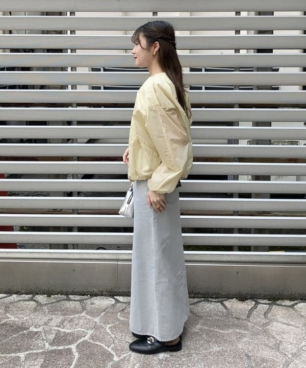 YUIさんの「BEAMS WOMEN｜シアー ドルマン ジップブルゾン」を使ったコーディネート