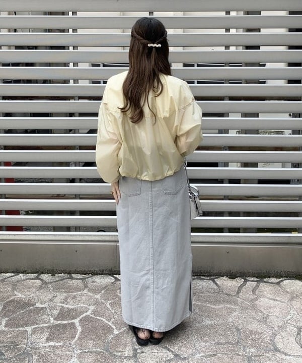YUIさんの「BEAMS WOMEN｜シアー ドルマン ジップブルゾン」を使ったコーディネート