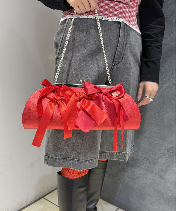 庭野 優紀さんの「BEAMS WOMEN｜FARAH / No Tuck Wide Shorts」を使ったコーディネート