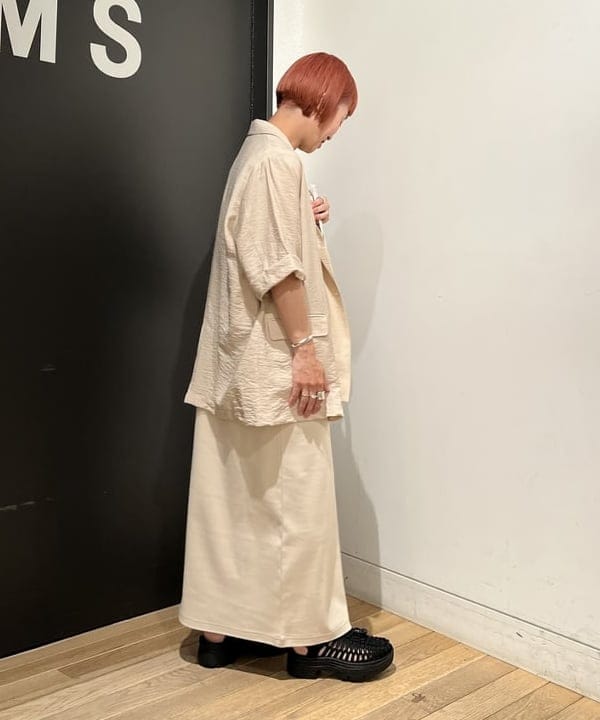 吉田 奈央さんの「BEAMS WOMEN｜【別注】FRED PERRY / TIPPED PIQUE DRESS」を使ったコーディネート
