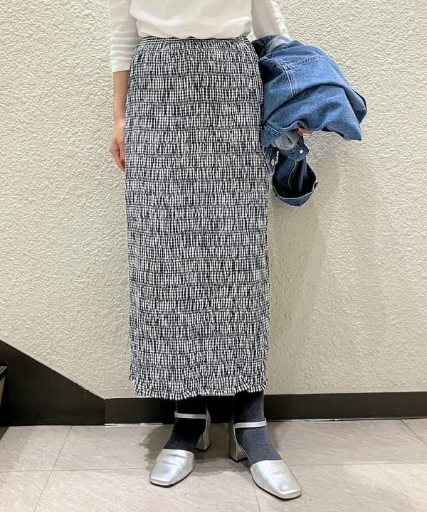 内山 瑛美さんの「【別注】upper hights / THE SHORT デニムジャケット」を使ったコーディネート