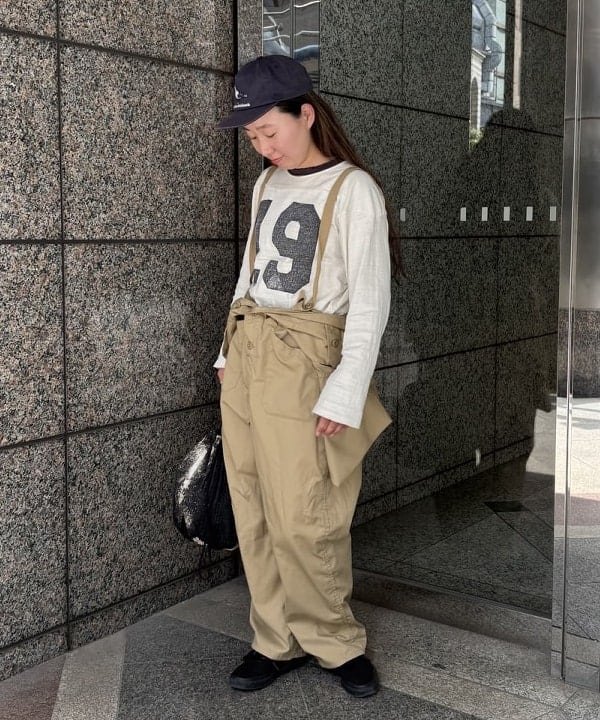 サイトウ　トモミさんの「BEAMS WOMEN｜ポリエステル コットン ツイル ショート スリーブ オールインワン」を使ったコーディネート