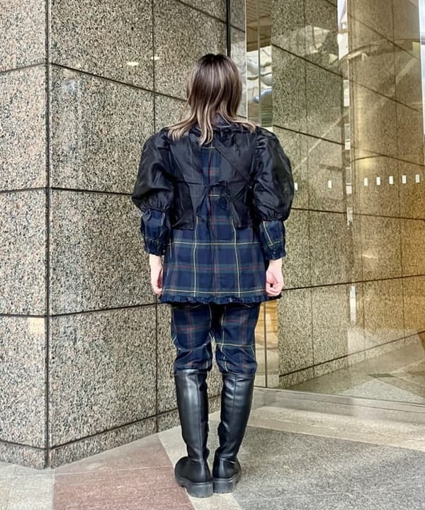 YABUさんの「BEAMS WOMEN｜【別注】CONTROL FREAK / ダウニー ショルダー バッグ」を使ったコーディネート
