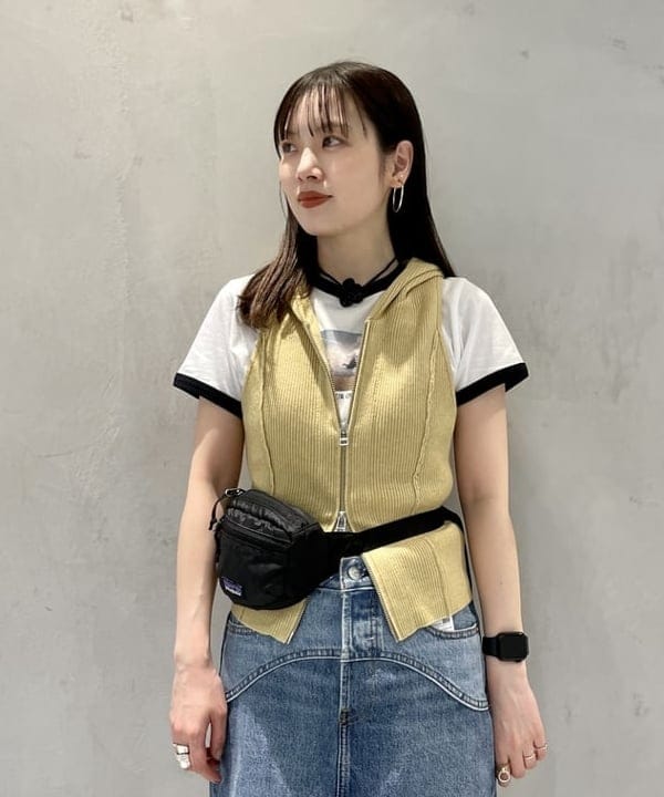 カタヤマ アヤさんの「BEAMS WOMEN｜【別注】New Blance / M1000 BBE」を使ったコーディネート