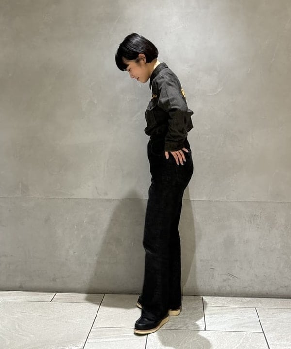 葵さんの「BEAMS WOMEN｜フレア デニム パンツ」を使ったコーディネート