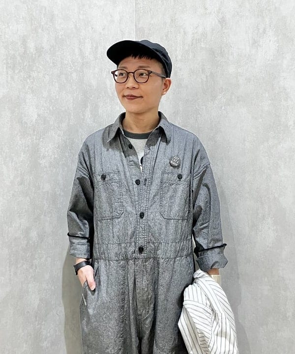 土田 達也さんの「BEAMS WOMEN｜シャンブレー ステンシル オールインワン」を使ったコーディネート