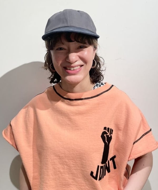 IZUMI MAYUMIさんの「BEAMS WOMEN｜KEEN / UNEEK PLT サンダル」を使ったコーディネート