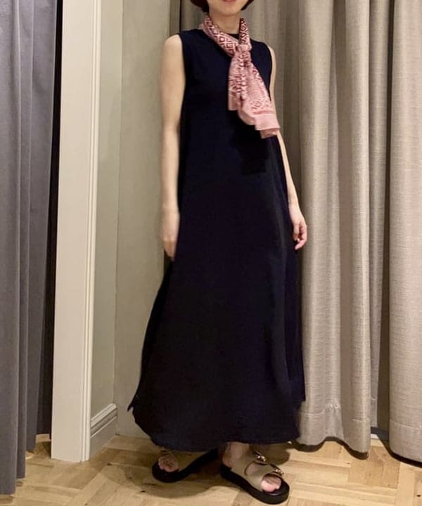 イナダさんの「BEAMS WOMEN｜AK+1 / コットンジャージ ワンピース」を使ったコーディネート