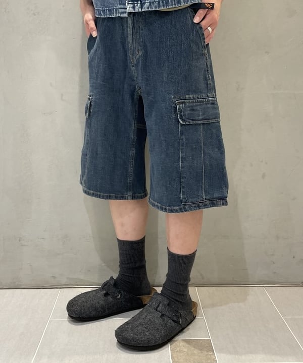 マツミヤさんの「BEAMS WOMEN｜ショート デニム シャツ」を使ったコーディネート