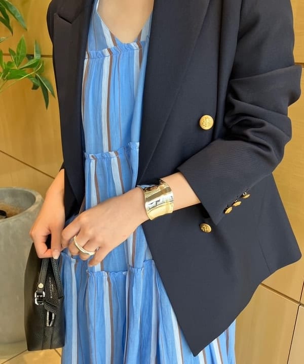 NATSUKIさんの「BEAMS WOMEN｜ドライギャバジン ６ボタン ダブルジャケット」を使ったコーディネート