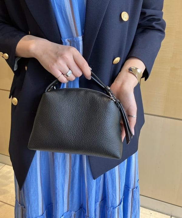 NATSUKIさんの「BEAMS WOMEN｜ドライギャバジン ６ボタン ダブルジャケット」を使ったコーディネート