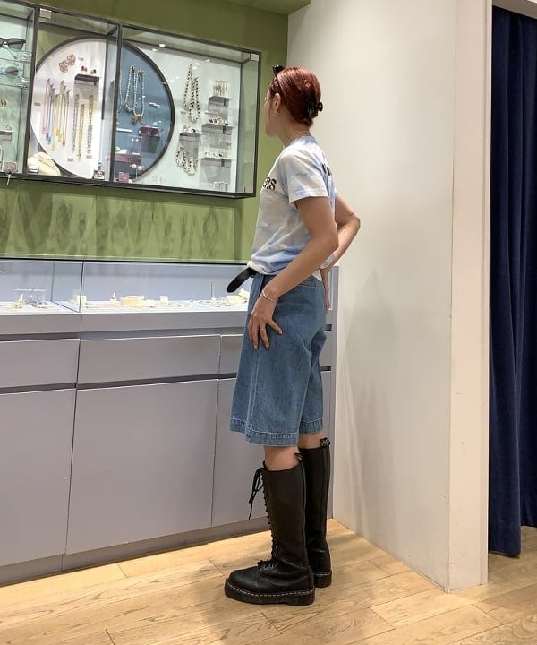 れいなさんの「BEAMS WOMEN｜FARAH / No Tuck Wide Shorts」を使ったコーディネート