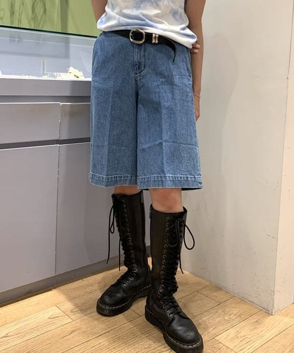 れいなさんの「BEAMS WOMEN｜FARAH / No Tuck Wide Shorts」を使ったコーディネート