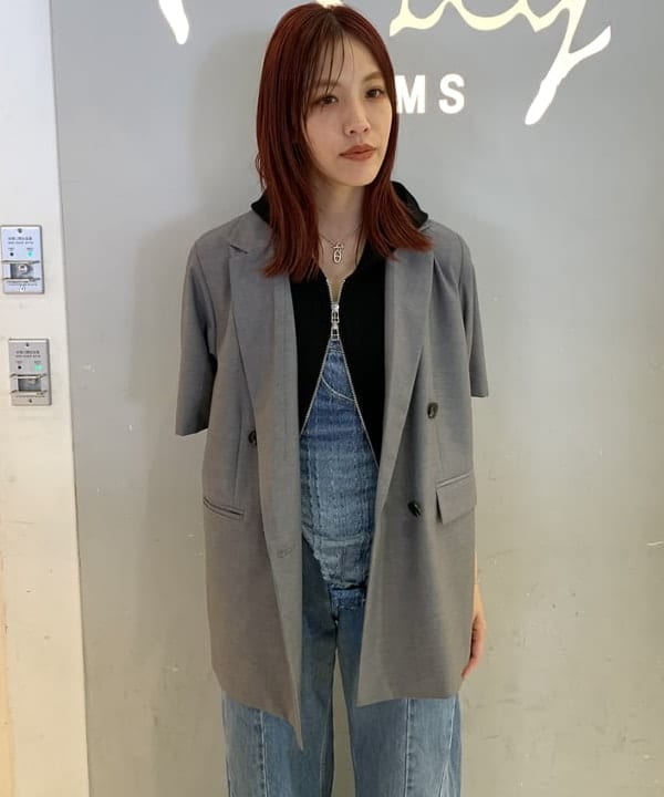 れいなさんの「BEAMS WOMEN｜4ボタン ダブル ハーフスリーブ ジャケット」を使ったコーディネート