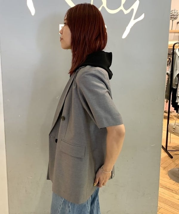 れいなさんの「BEAMS WOMEN｜4ボタン ダブル ハーフスリーブ ジャケット」を使ったコーディネート