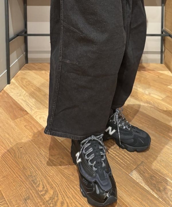 三宅 康平さんの「BEAMS WOMEN｜ARC&rsquo;TERYX / MANTIS 2 Waist Pack」を使ったコーディネート