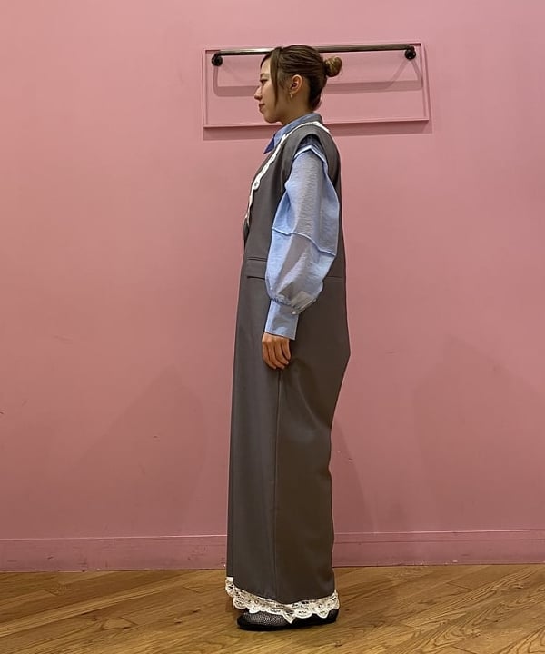 榎本 葵さんの「BEAMS WOMEN｜RBS / バテン レース トリム サロペット」を使ったコーディネート