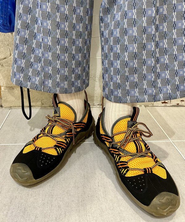 ナツハさんの「BEAMS WOMEN｜ポリエステル ジャガード ベスト」を使ったコーディネート