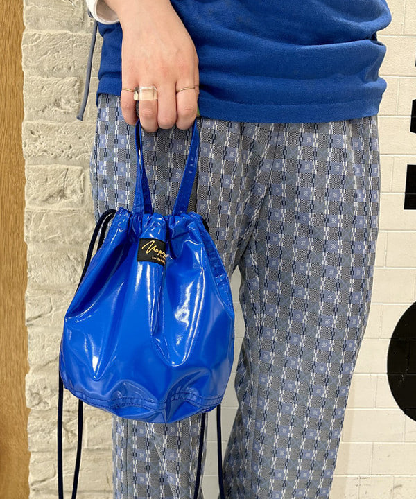 ナツハさんの「BEAMS WOMEN｜ポリエステル ジャガード ベスト」を使ったコーディネート