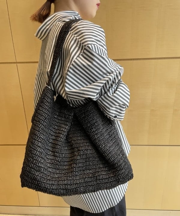 SAKAIさんの「BEAMS WOMEN｜2WAY オーバーシャツ」を使ったコーディネート