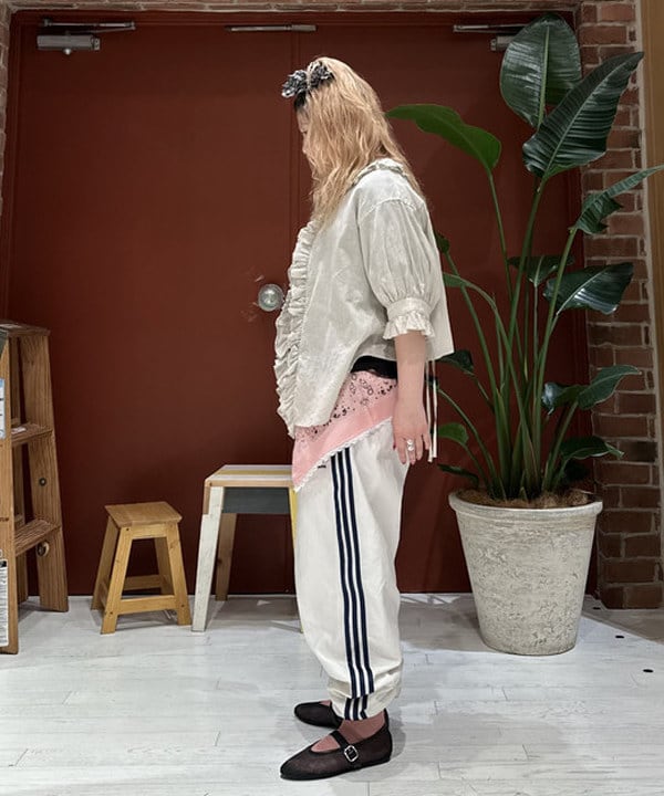 竹村 澄玲さんの「BEAMS WOMEN｜Cotton Expressions / STARRY NIGHT TEE」を使ったコーディネート