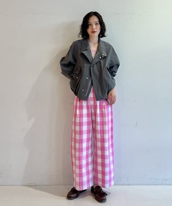 神坂 莉子さんの「」を使ったコーディネート