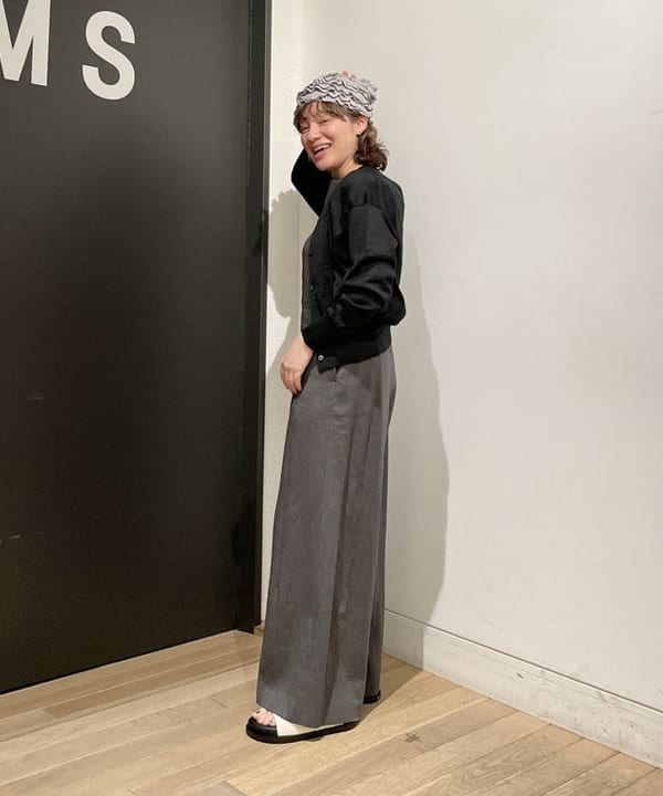 IZUMI MAYUMIさんの「BEAMS WOMEN｜AK+1 /  リネン混 オールインワン」を使ったコーディネート