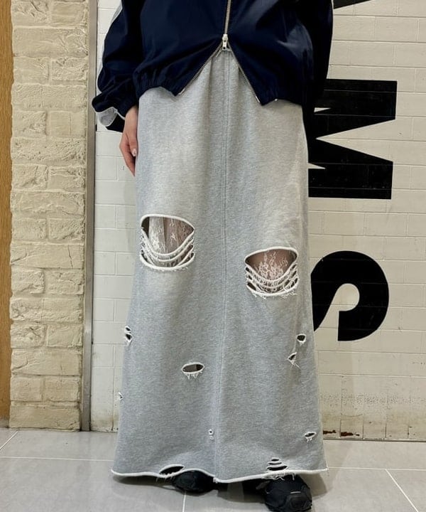 ヒカリさんの「BEAMS WOMEN｜ストライプ キリカエ トラックジャケット」を使ったコーディネート